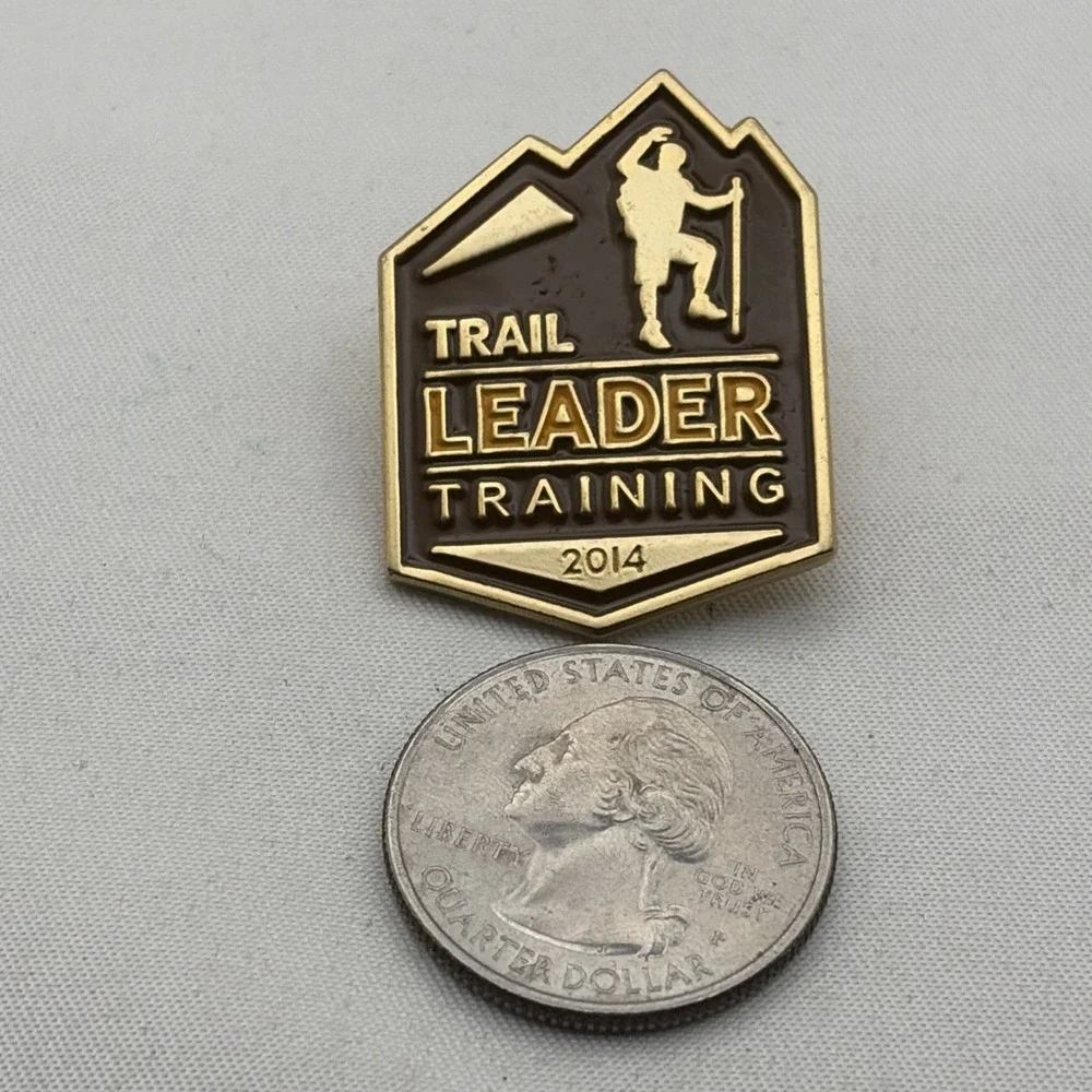 2014 Trail Leader Training Hiking Woods Forest Lapel Hat Pin